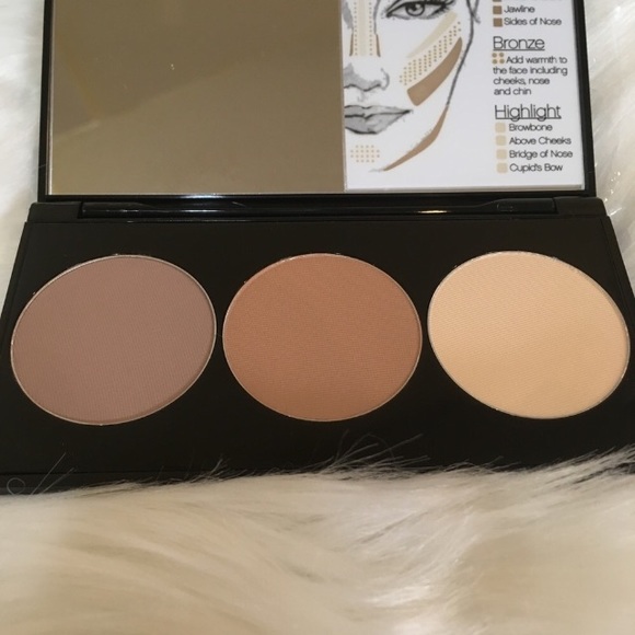 Smashbox Contour Kit Light Medium w Angled Brush - Picture 6 of 6